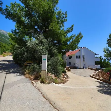Redstone Luxury Sveta Nedelja (Hvar)