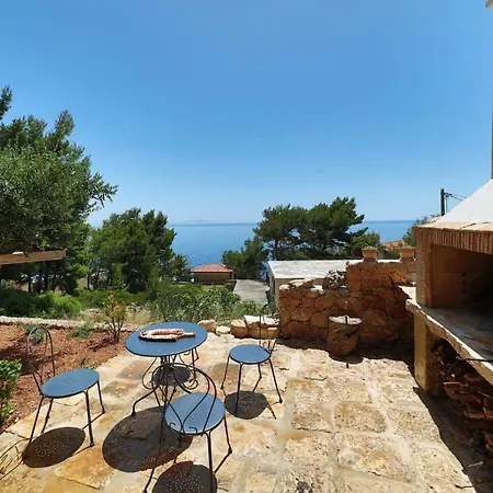 Apartment Redstone Luxury Sveta Nedelja (Hvar)