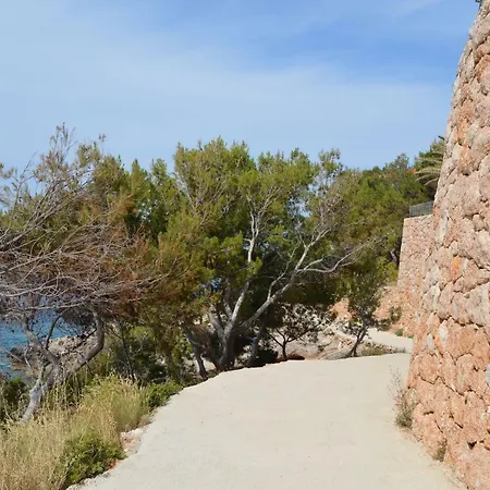 Redstone Luxury * Sveta Nedelja (Hvar)