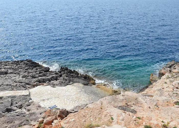 Redstone Luxury Sveta Nedelja